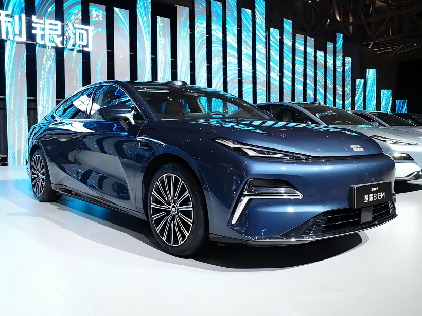 Geely Galaxy Xingao 8 EM, nagy PHEV, EM-P hibrid, indíthat