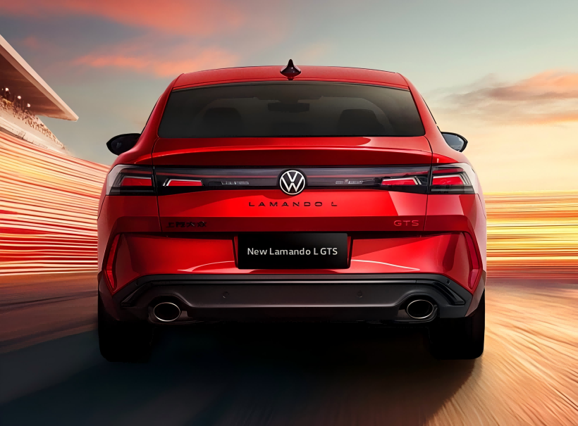Ugyanazzal a 2,0T motorral van felszerelve, mint a Golf GTI! Az új Volkswagen Lamando L GTS képei bemutatják.