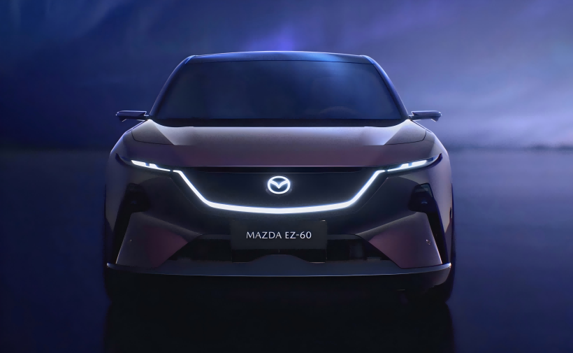 A Mazda EZ - 60 hivatalos képei. A formatervezés rendkívül futurisztikus. Első debütálása április 23 -án lesz.
