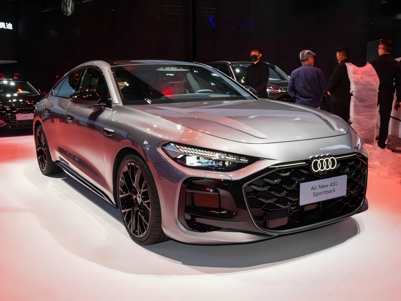 A foglalások 999 jüan betéttel nyitva tartanak: Audi A5L Sportback, hogy július 3-án kezdje el az előzetes értékesítést